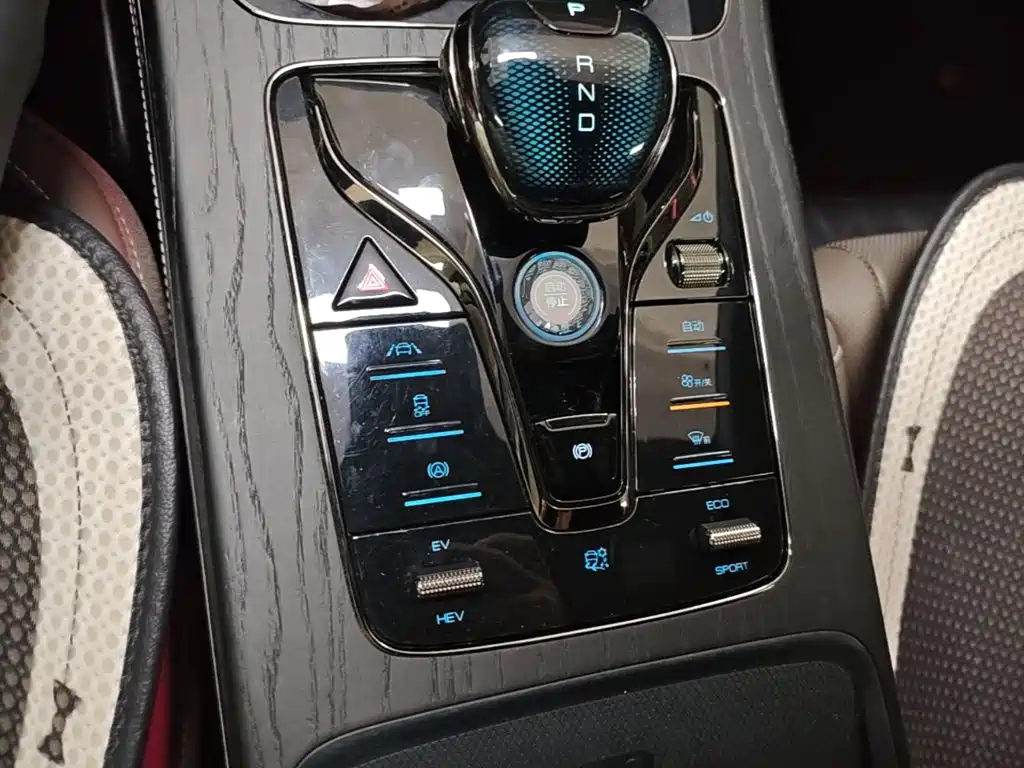 BYD Han — миниатюра 19