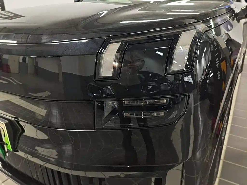 Lynk & Co 900 — миниатюра 24