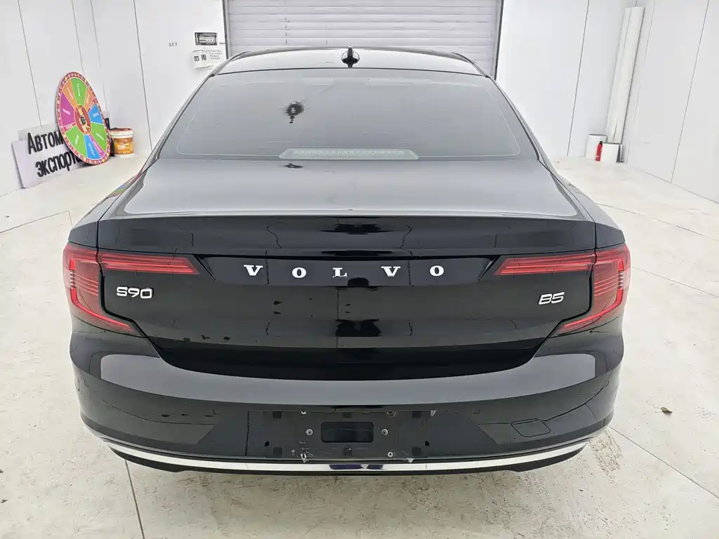 Volvo S90 — миниатюра 4