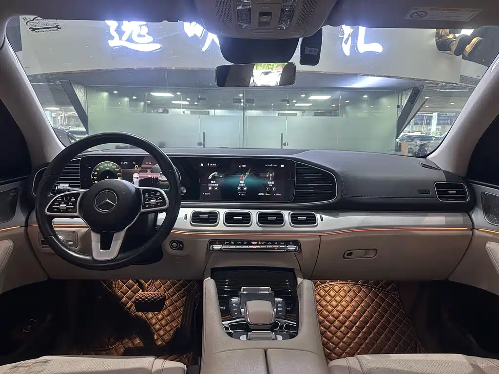Mercedes-Benz GLE (Import) — миниатюра 8
