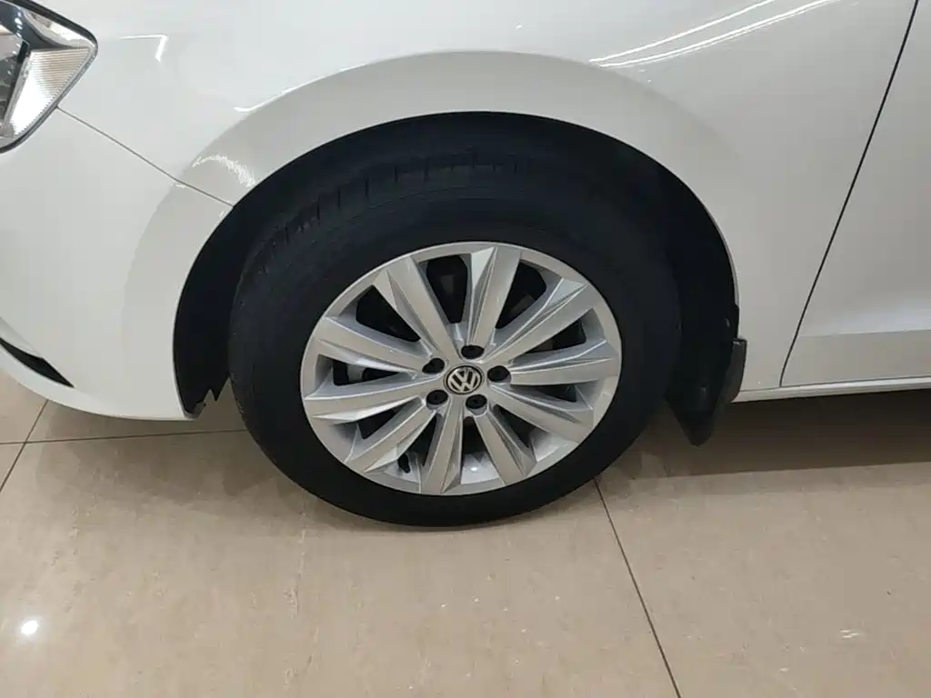 Volkswagen Bora — миниатюра 23