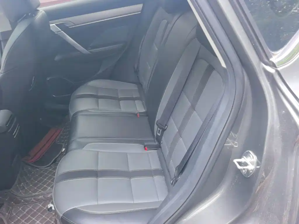 Geely Binyue — миниатюра 17