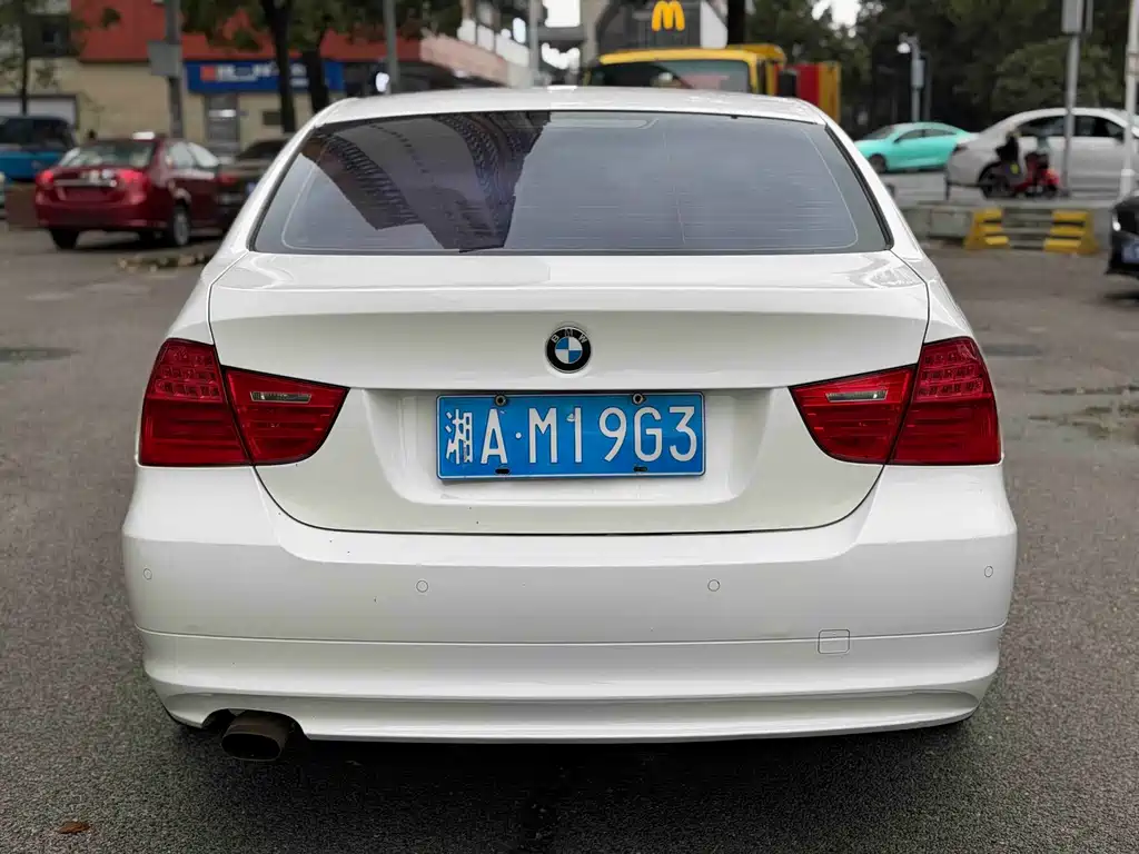 BMW 3 Series — миниатюра 5