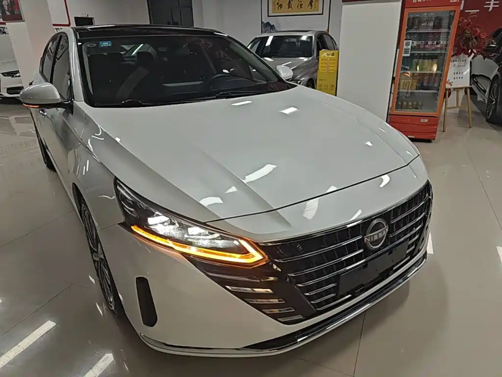 Nissan Teana — миниатюра 4