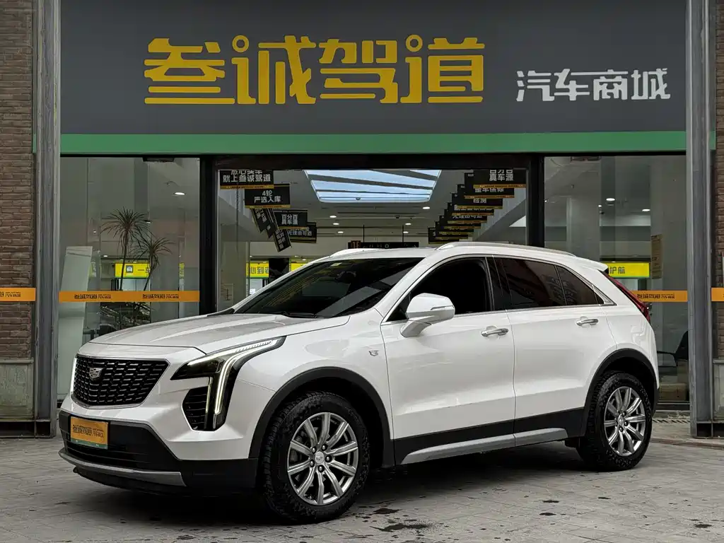 Cadillac XT4 2020 Facelift 28T 2WD Luxury Type