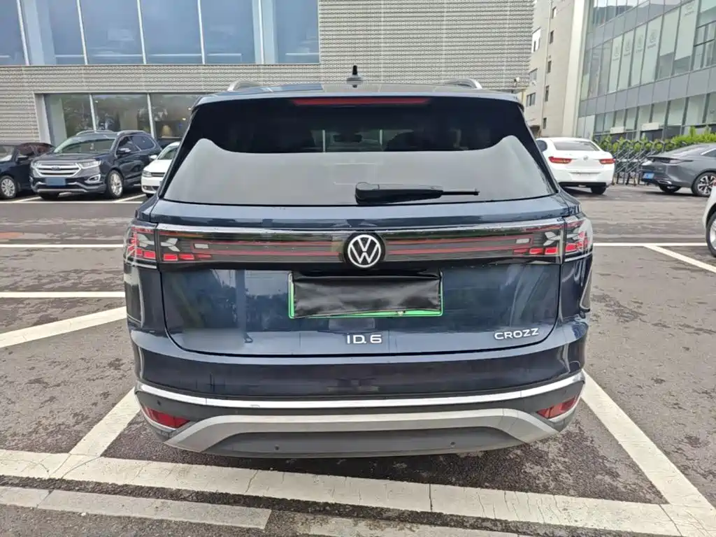 Volkswagen ID.6 Crozz — миниатюра 6