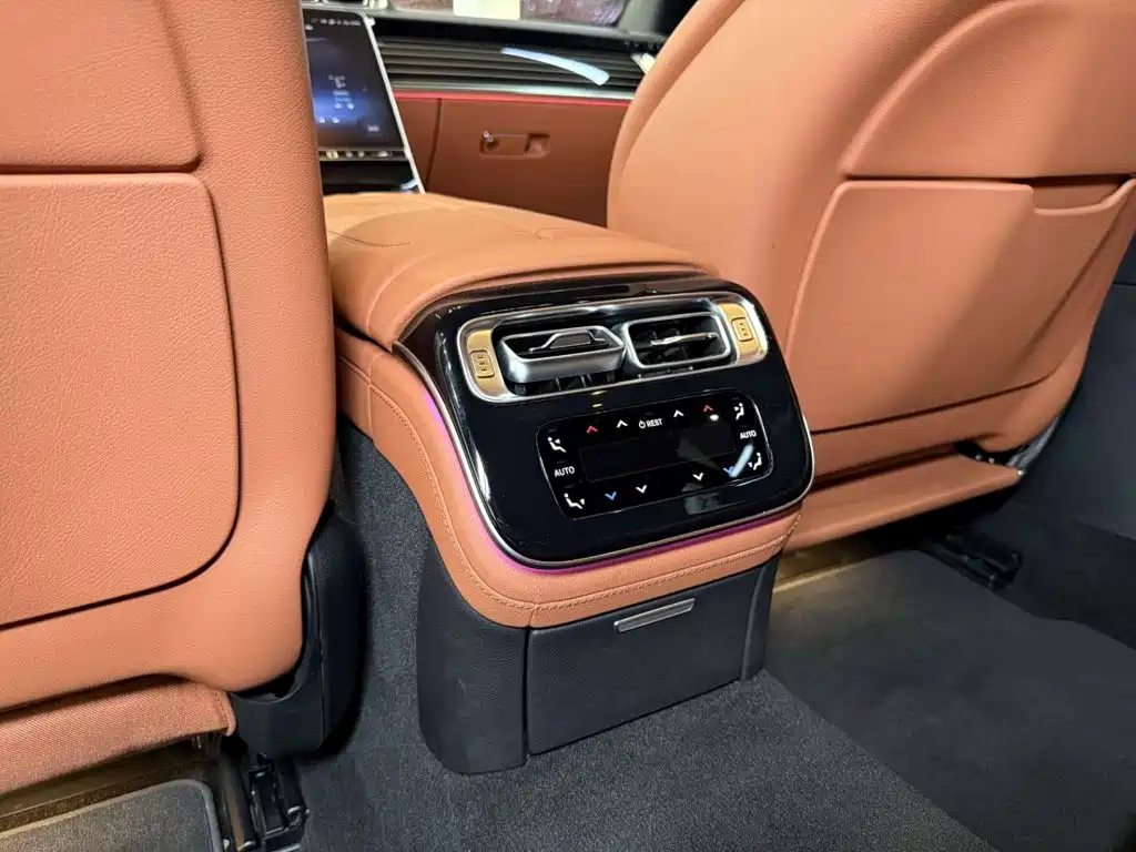 Mercedes-Benz S-Class — миниатюра 15