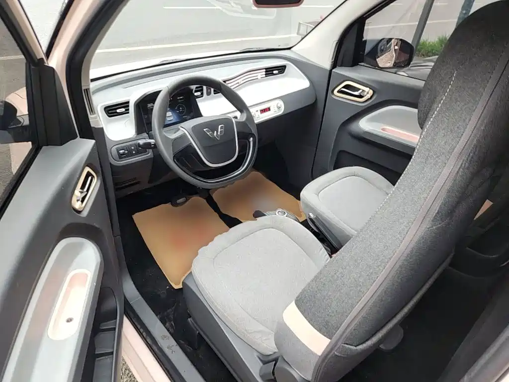 Wuling MINIEV — миниатюра 16
