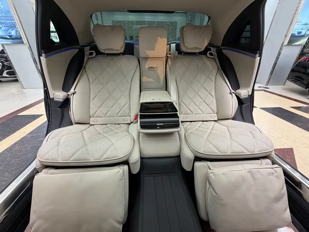 Mercedes-Benz S-Class — миниатюра 13