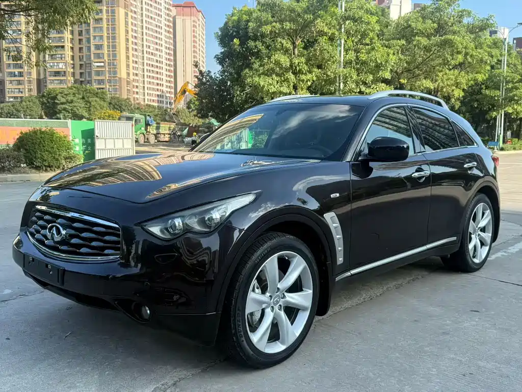 Infiniti FX