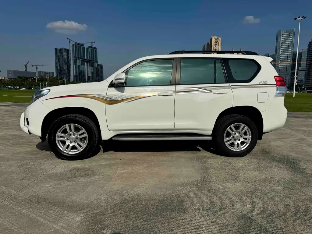 Toyota Prado — миниатюра 3