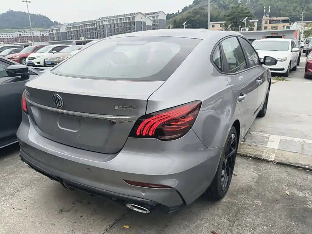 MG MG6 — миниатюра 7