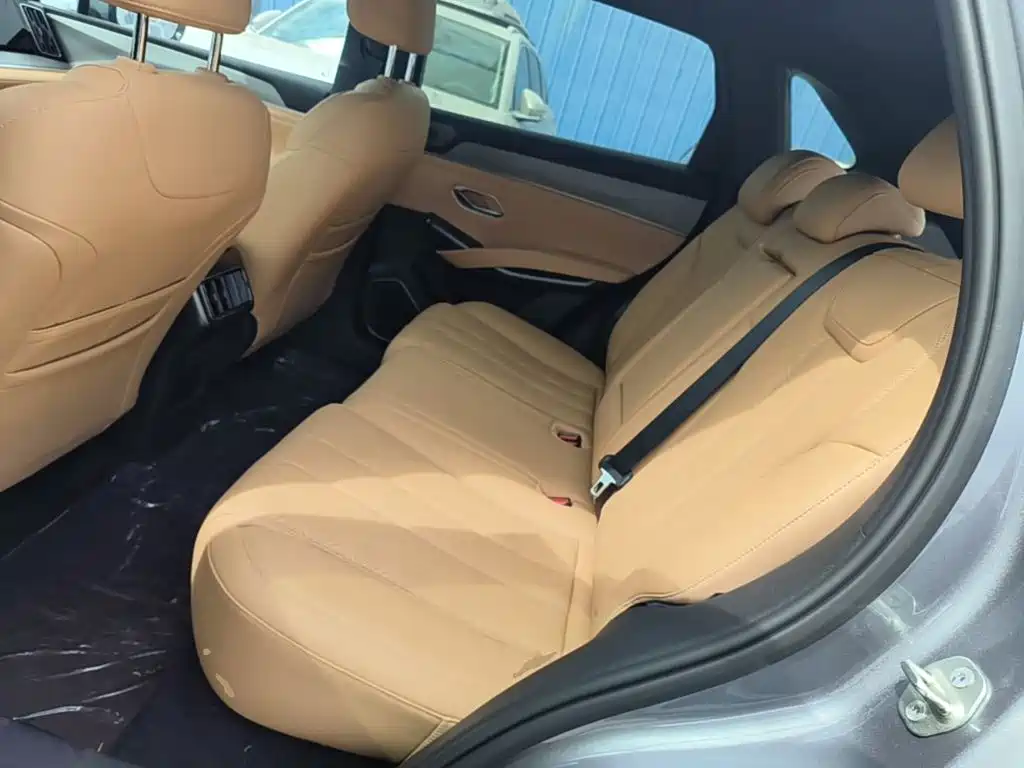 BYD L DM-i — миниатюра 17