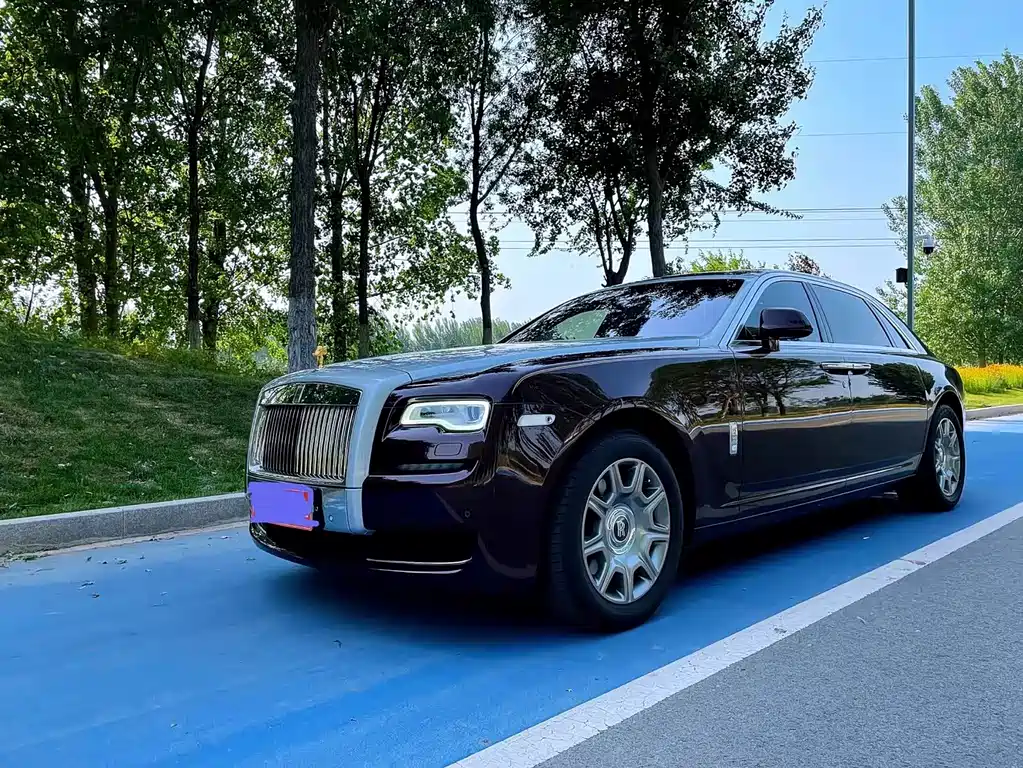 Купить Rolls-Royce Ghost