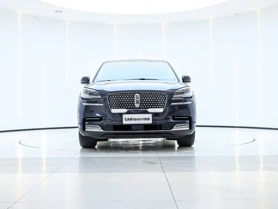 Lincoln Aviator — миниатюра 15