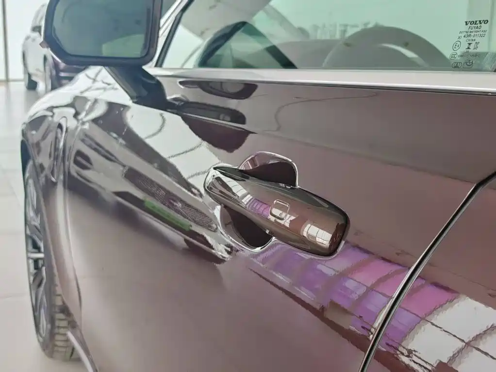 Volvo S90 PHEV — миниатюра 8