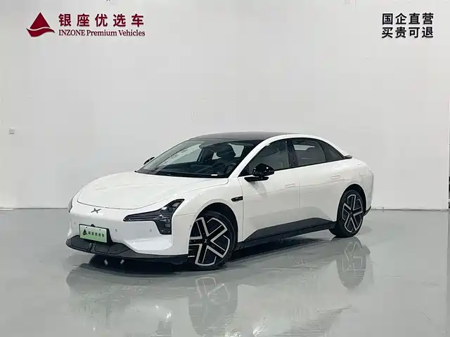 2025 Xpeng Mona M03