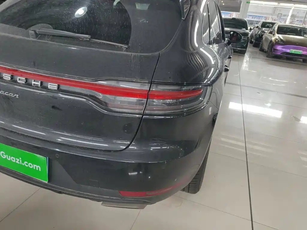 Porsche Macan — миниатюра 8