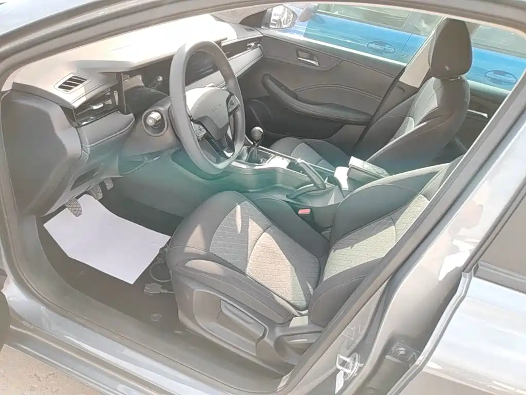 Roewe i5 — миниатюра 15