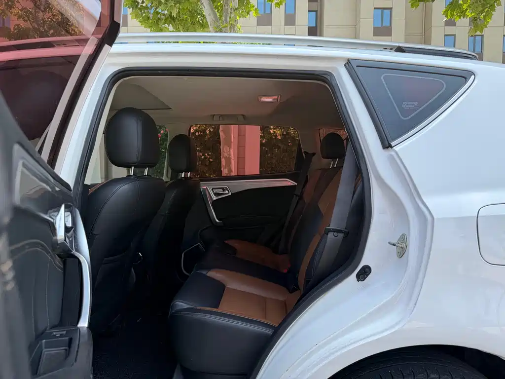 Geely Vision X6 X6 2016 1.3T CVT Luxury