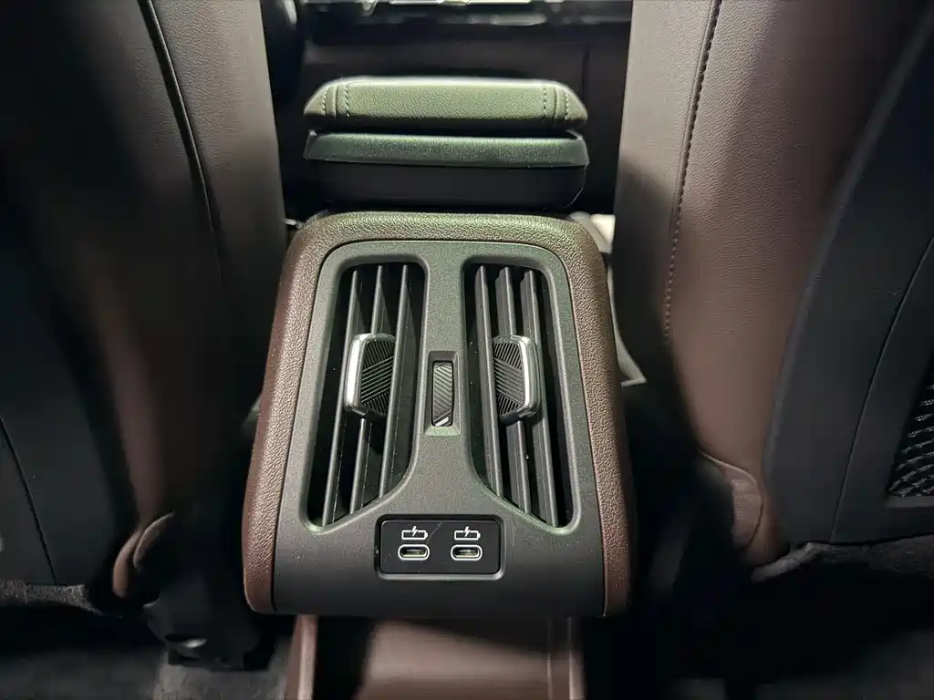 BMW X1 — миниатюра 7