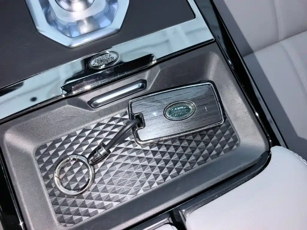 Land Rover Evoque — миниатюра 9