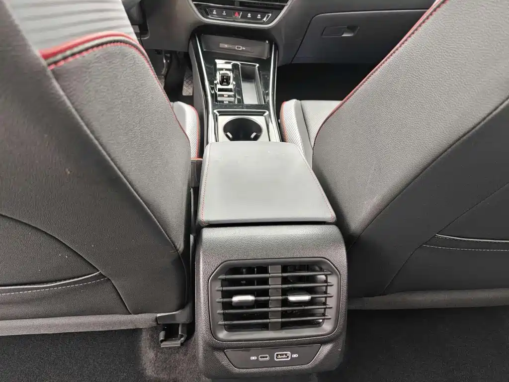 Volkswagen Lamando — миниатюра 8