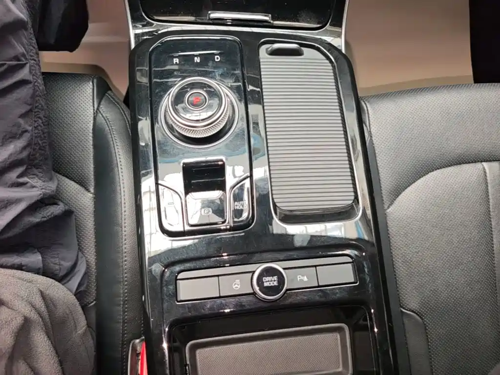 Kia K5 — миниатюра 14
