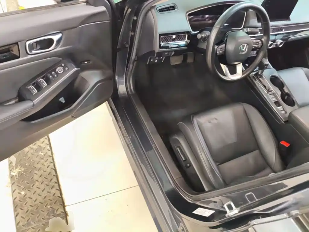 Honda Civic — миниатюра 16