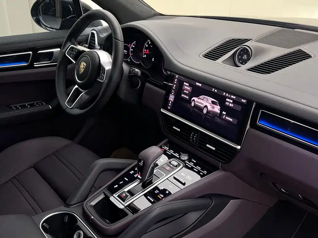Porsche Cayenne — миниатюра 8