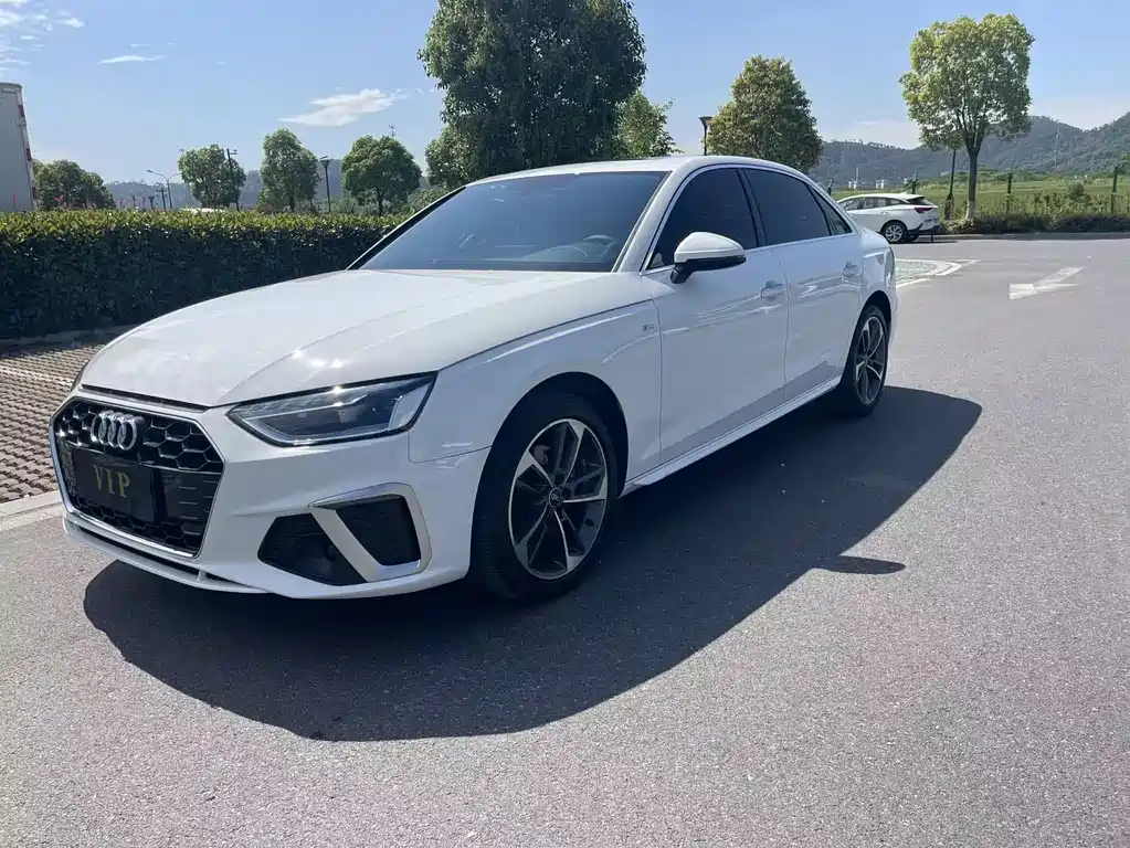 Audi A4L 2024