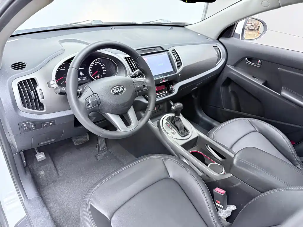 Kia Sportage — миниатюра 5