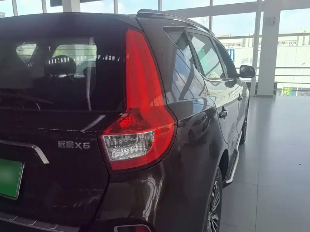 Geely Vision X6 — миниатюра 8