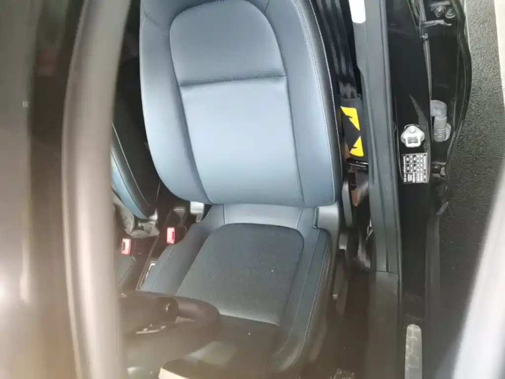 Leapmotor Leapmotor T03 — миниатюра 15