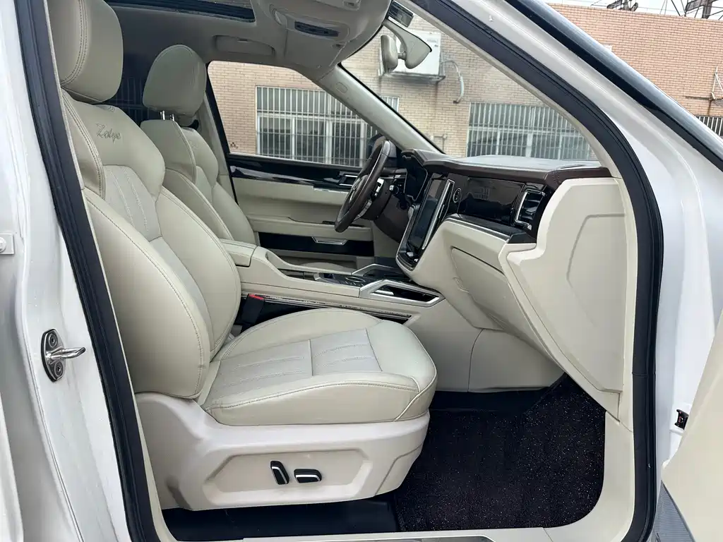 Zotye T700 1.8T DCT Premium Type, фото 12