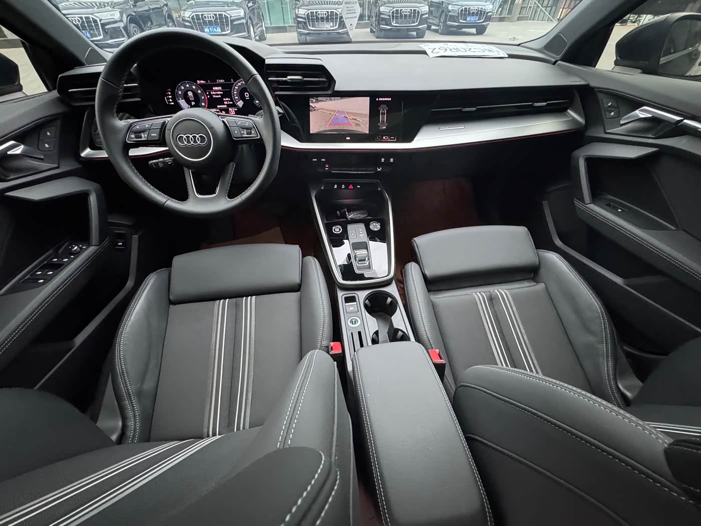 Audi A3 1.4 л 2023 г. Зелёный, пробег 13700 км