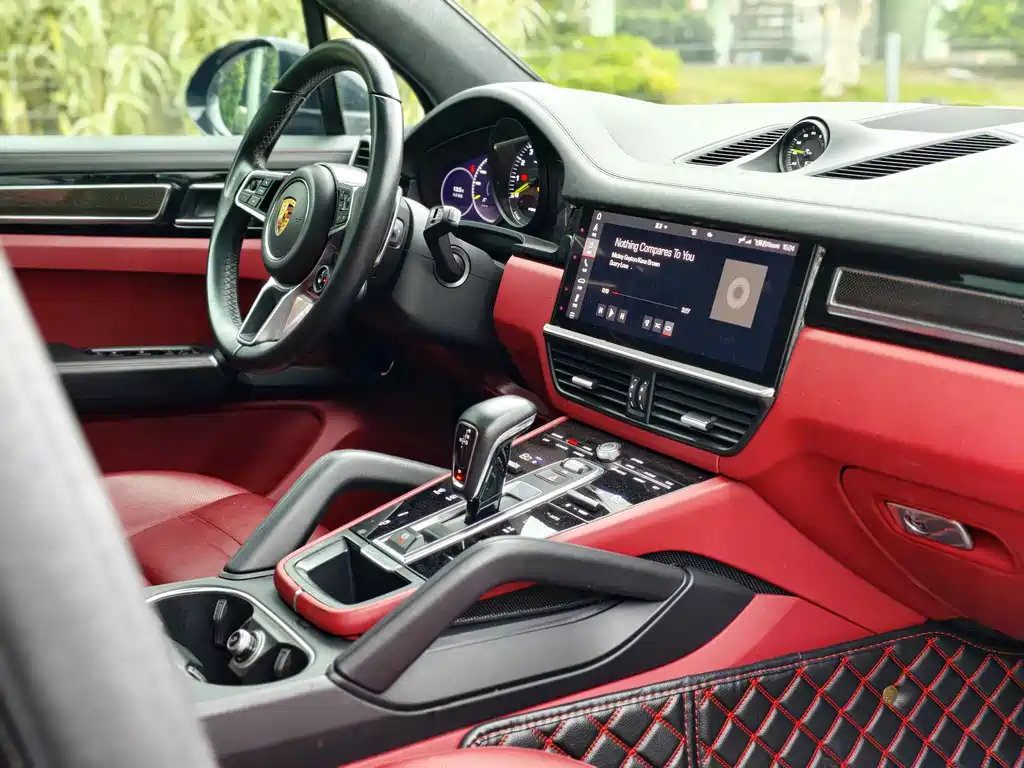 PORSCHE CAYENNE NEW ENERGY