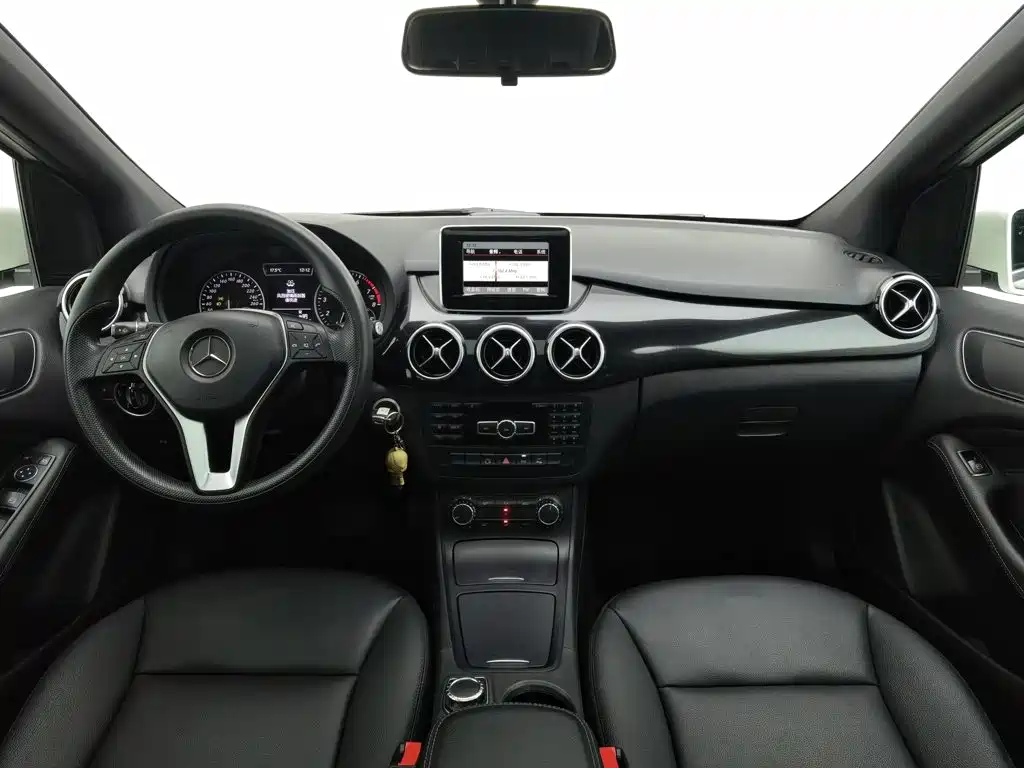 Mercedes-Benz B-Class — миниатюра 5