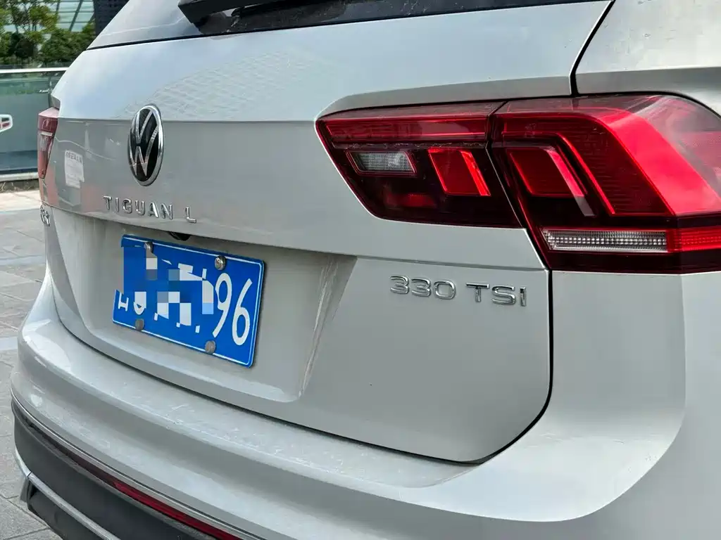 Volkswagen Tiguan L — миниатюра 8