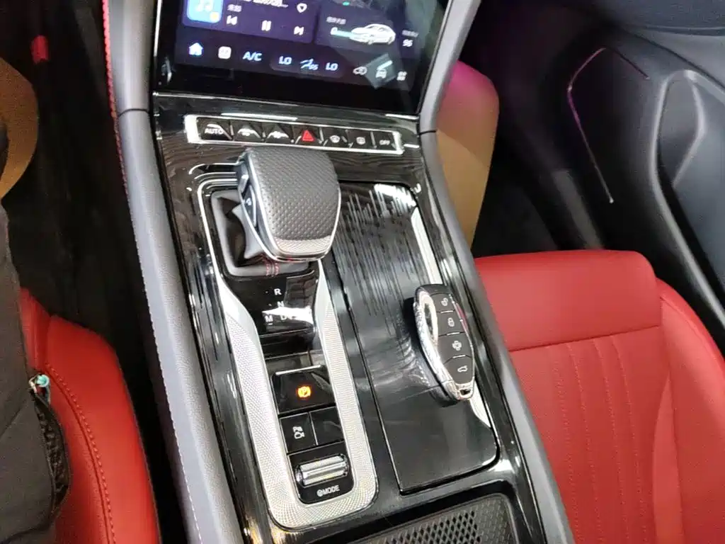 Hongqi Hongqi H6 — миниатюра 14