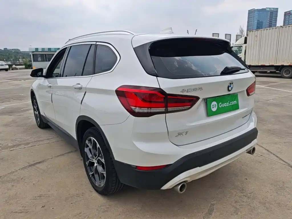 BMW X1 2021 sDrive25Li Lead