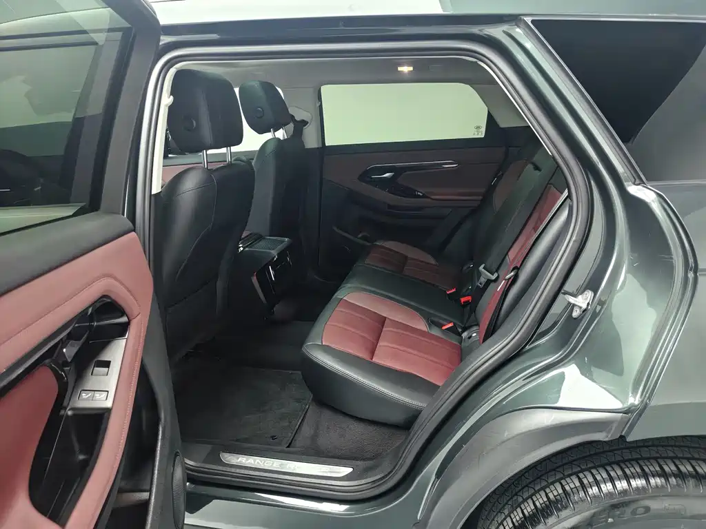 Land Rover Evoque — миниатюра 2