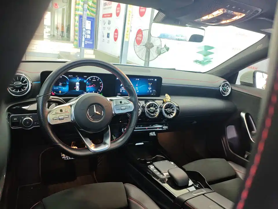 Mercedes-Benz CLA (Import) — миниатюра 7