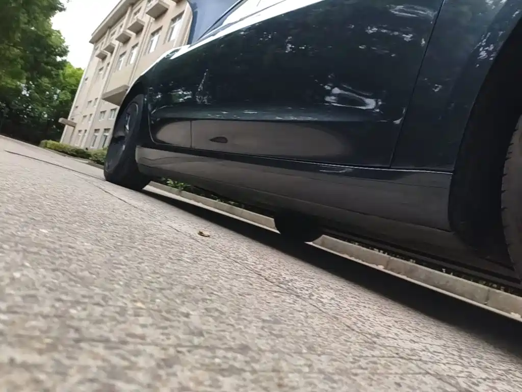Tesla Model 3 — миниатюра 21