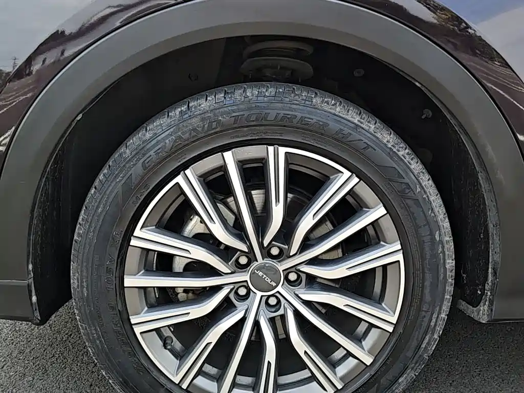 Jetour X70 PLUS - фото 4