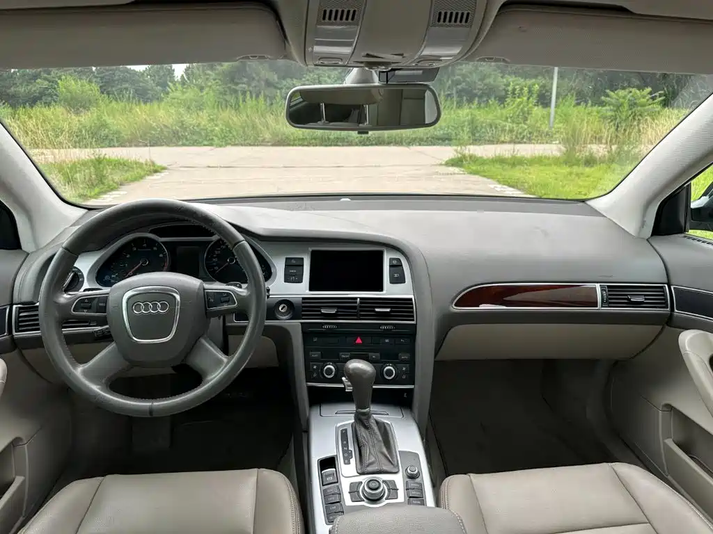 Audi A6L — миниатюра 10