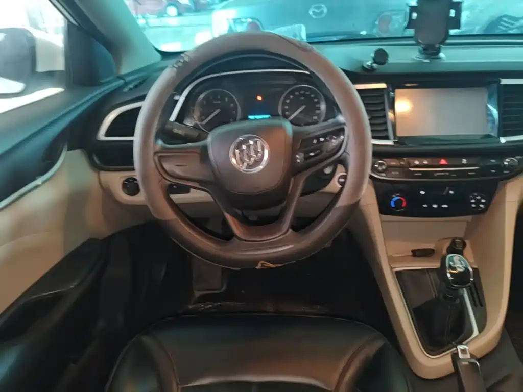 Buick Excelle — миниатюра 11