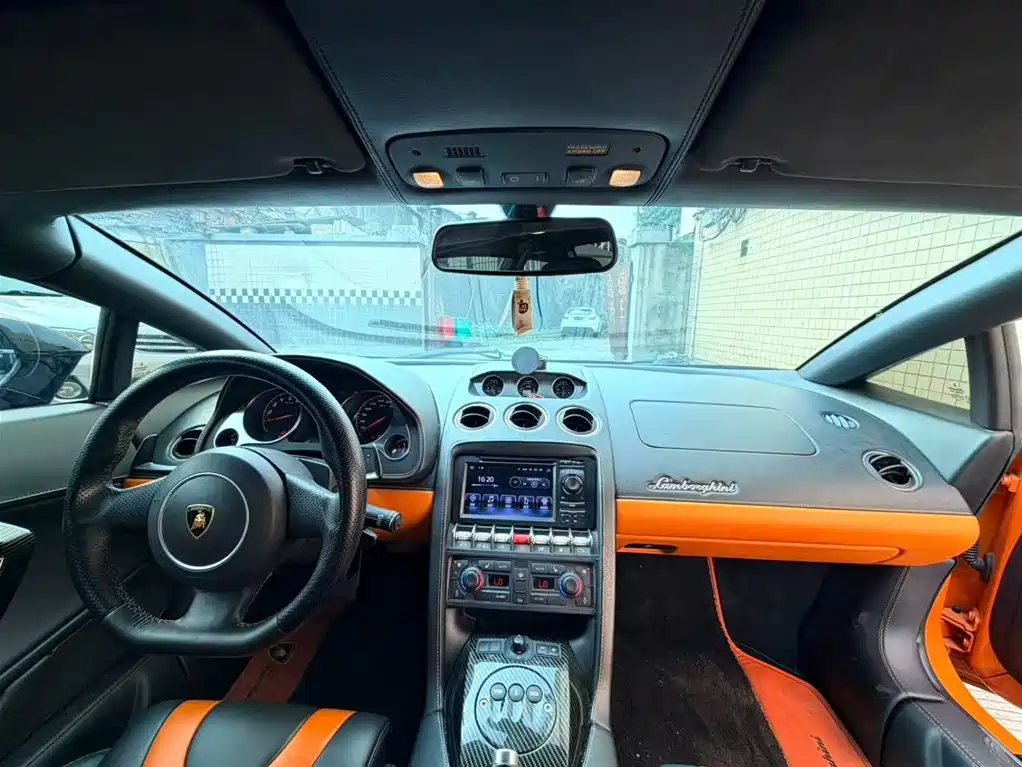 Lamborghini Gallardo 2012 LP 560-4 Gold Edition