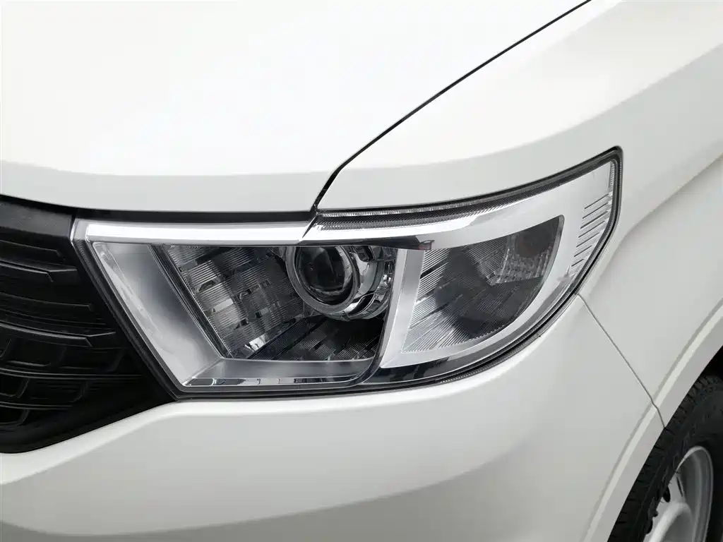 Wuling V 2022 1.5L LAR