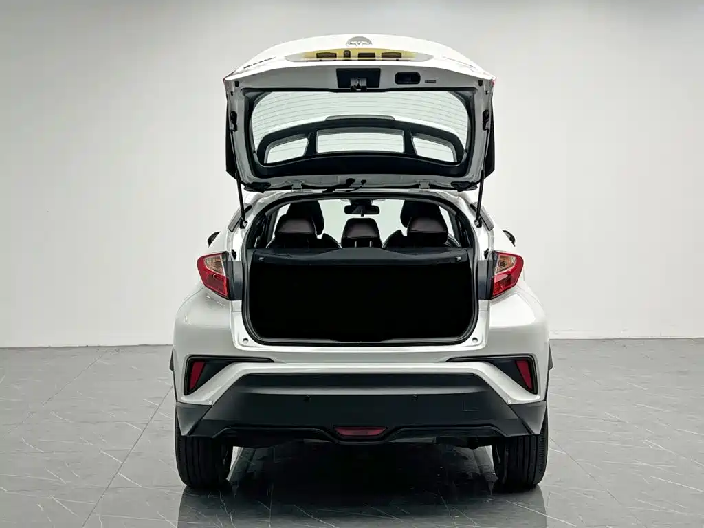 Toyota IZOA — миниатюра 9